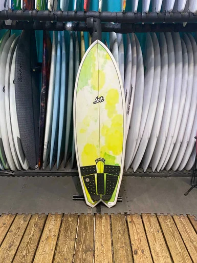 5'1 LOST HYDRA USED SURFBOARD (217915)