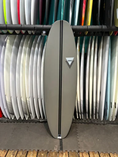 5'10 FIREWIRE REVO IBOLIC SURFBOARD (2465946)
