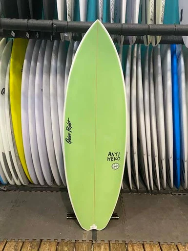 5'10 QUIET FLIGHT ANTI HERO SURFBOARD (62388)