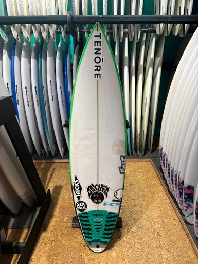 5'5 LOST DRIVER 2.0 USED SURFBOARD (220078)