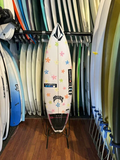 5'5 LOST DRIVER 2.0 USED SURFBOARD (232607)