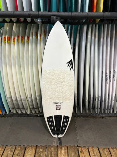 5'6 FIREWIRE DOMINATOR 2 USED SURFBOARD (5212783)