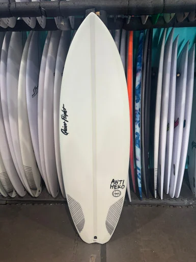 5'6 QUIET FLIGHT ANTI HERO Q-FLEX SURFBOARD (63882)