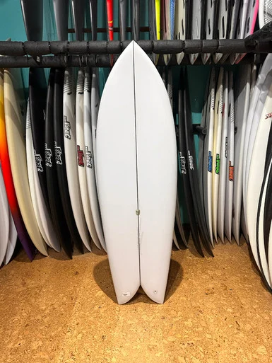 5'7 CHRISTENSON FISH SURFBOARD (2424092)