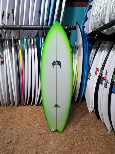 5'8 LOST PISCES SURFBOARD (274350)