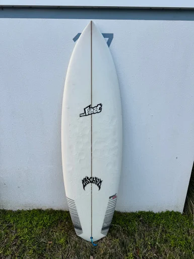5'9 LOST ROCKET REDUX USED SURFBOARD (218603)