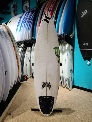 6'0.5 LOST DRIVER 2.0 ROUND USED SURFBOARD (253109)