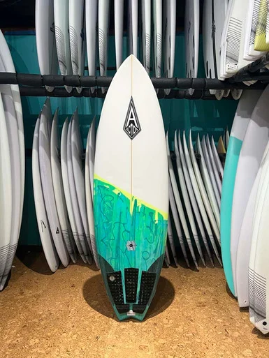6'2 ACTION USED SURFBOARD (ACTION123)