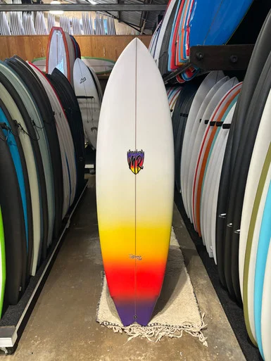 6'2 LOST CALIFORNIA MID SURFBOARD (272716)