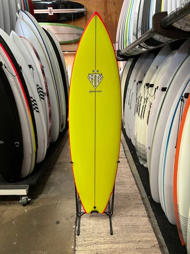 6'2 MARK RICHARDS SUPER TWIN SURFBOARD (273502)