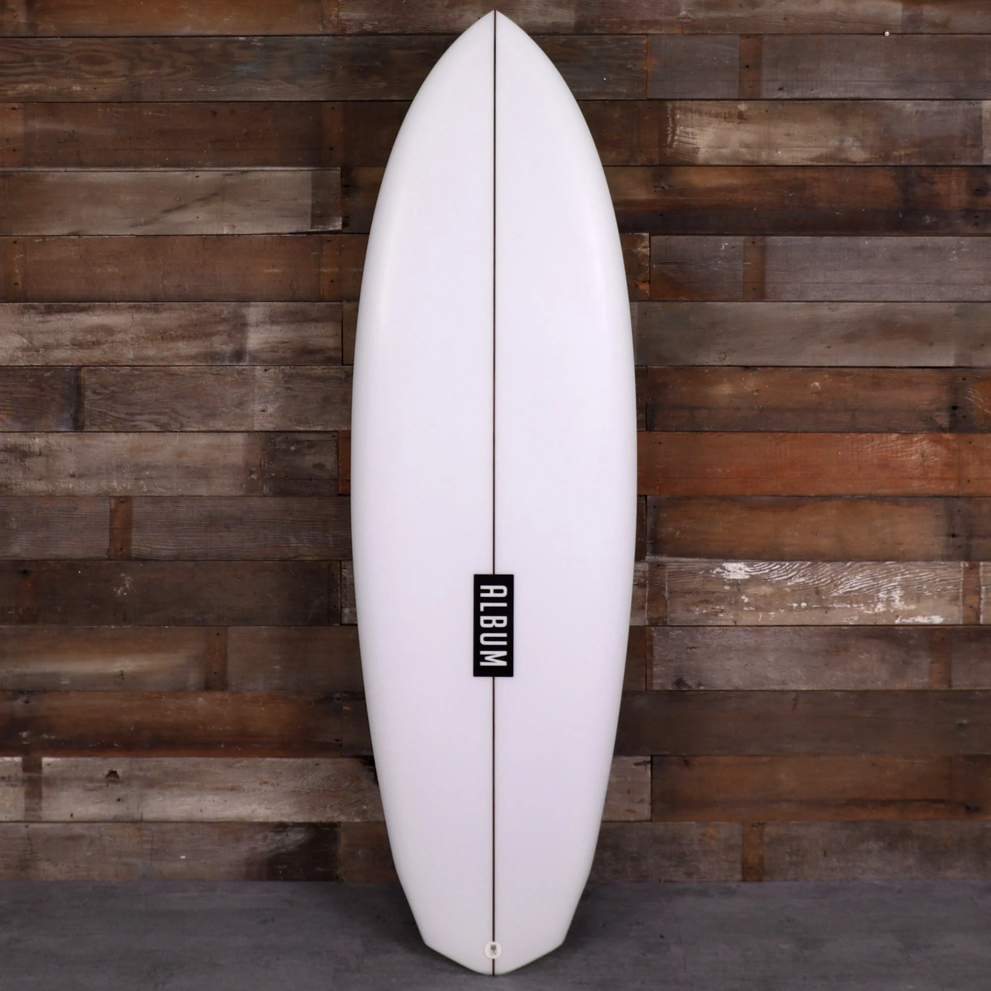 Album Surf Plasmic 5'6 × 20 ½ × 2 ½ Surfboard • DAMAGED