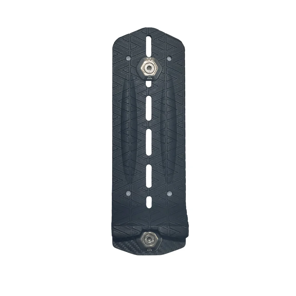 Armstrong Adjustable Carbon Tail Kick Pad FG