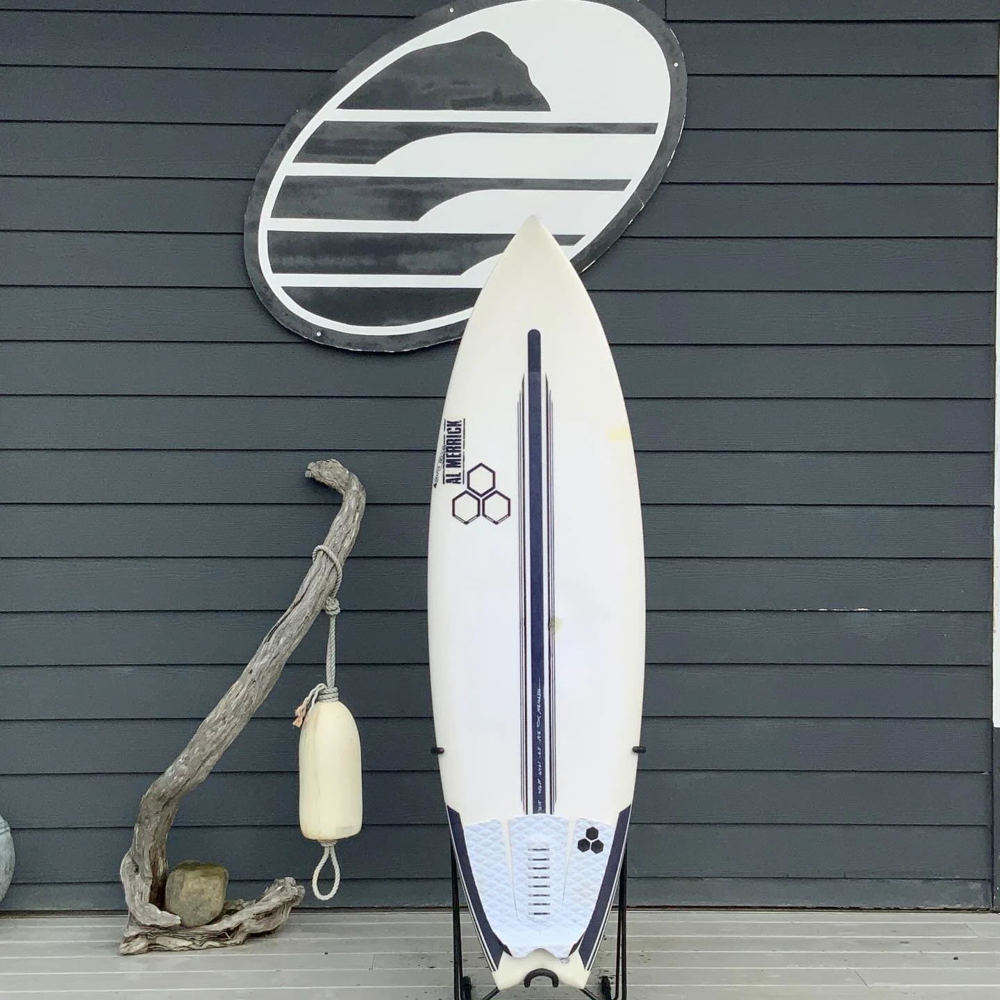 Channel Islands Rocket Wide Spine-Tek 5'9 × 19 ¾ × 2 9/16 Surfboard • USED