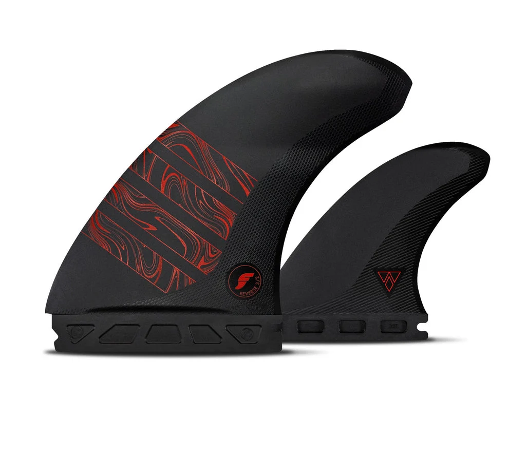 Futures Alpha Reverse 3/2 TwinTwin Fin Set-Carbon/Red