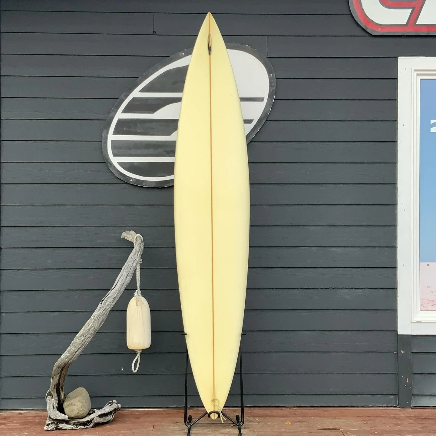 McGill Custom 8'8 × 19 ⅝ × 3 Surfboard • USED