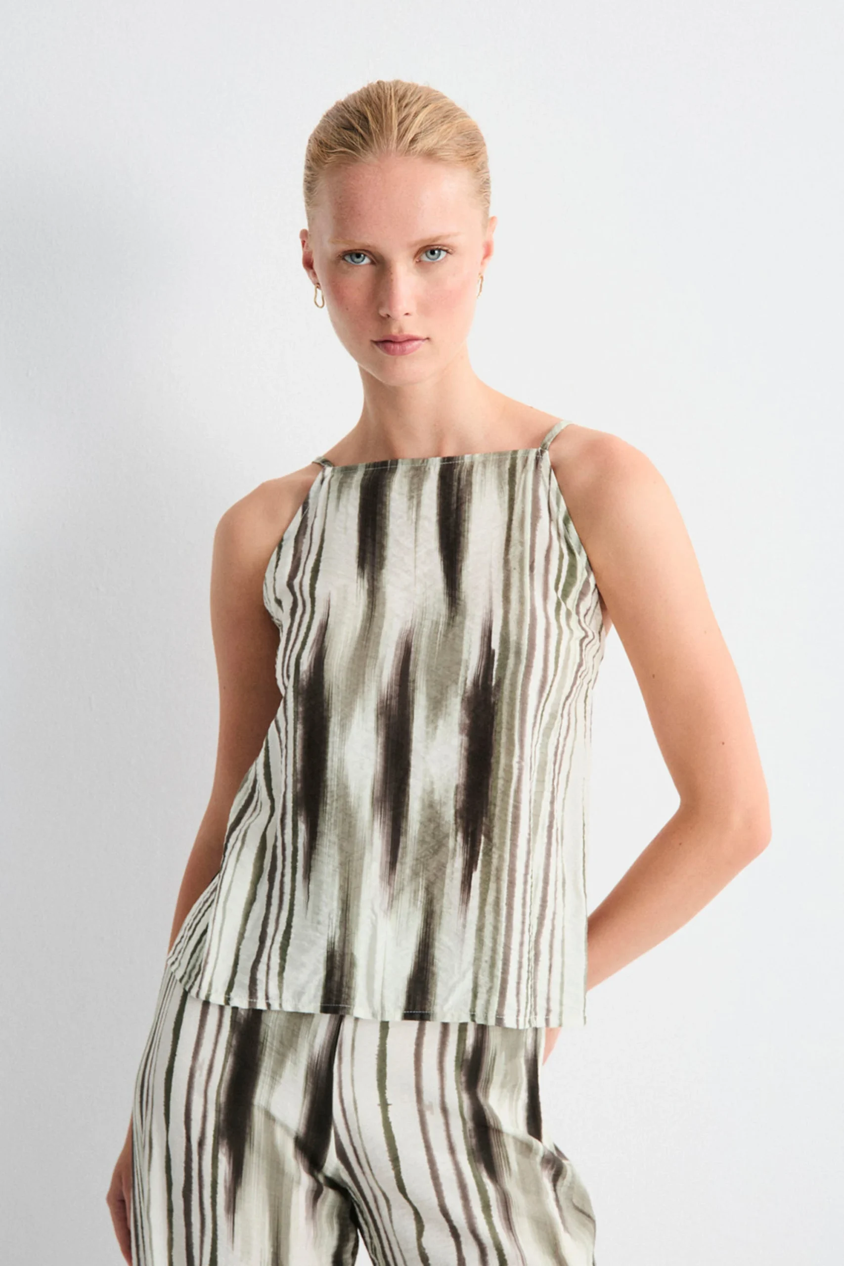 MUS & BOMBON - TANER TOP