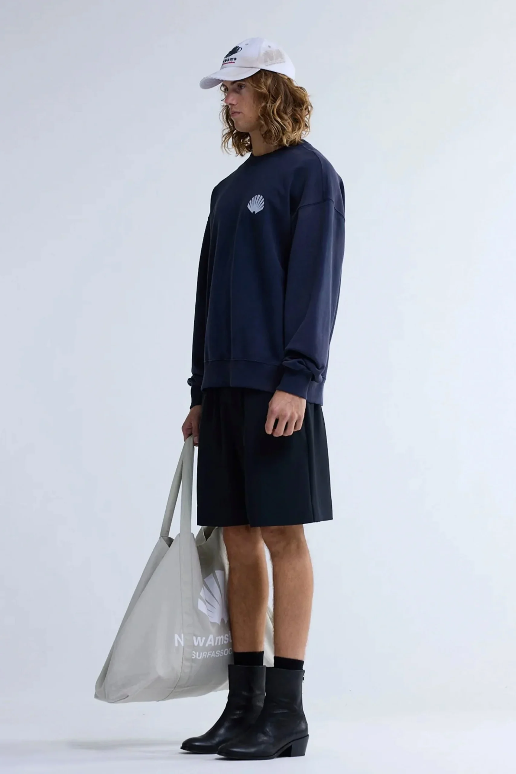 NEW AMSTERDAM SURF ASSOCIATION - LOGO CREWNECK - NAVY