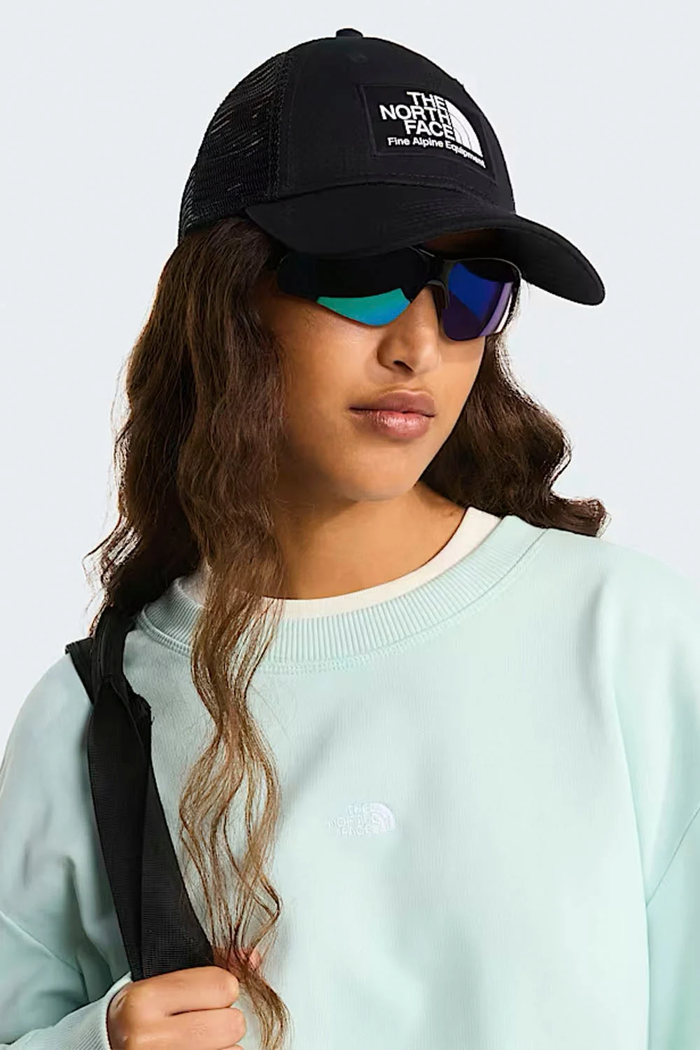 THE NORTH FACE - MUDDER TRUCKER - BLACK
