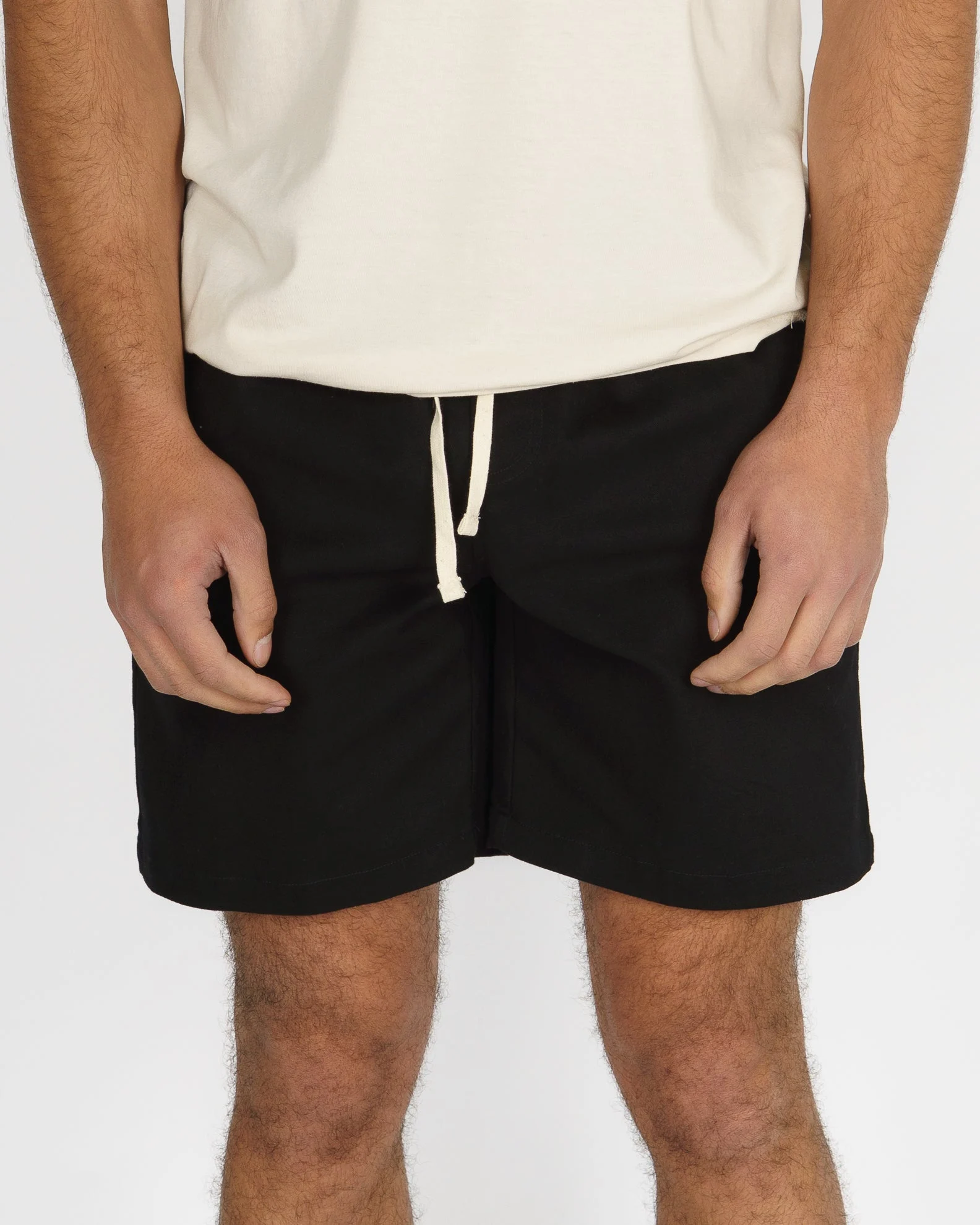 Perry 18.5" Twill Short - Black