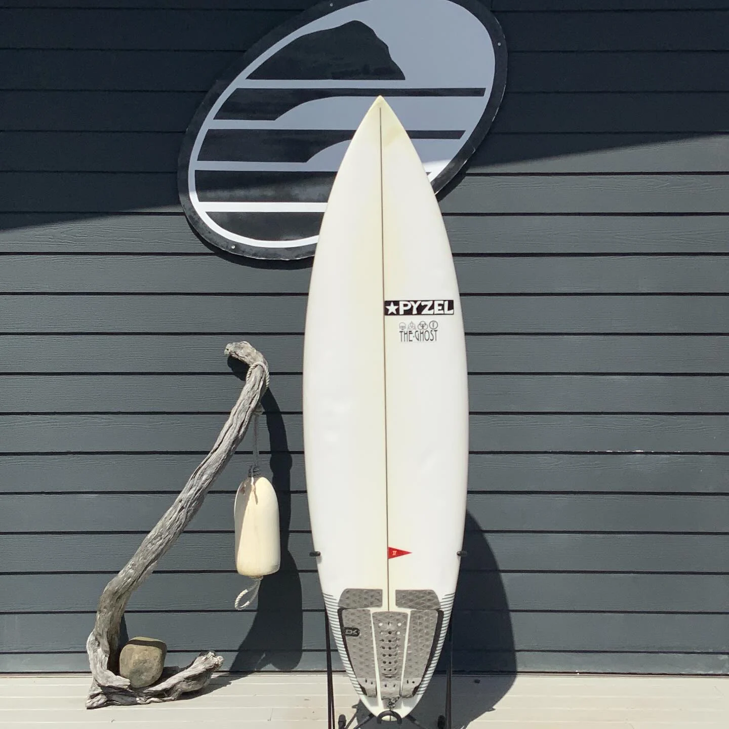 Pyzel Ghost 6'5 × 20 ¾ × 2 ¼ Surfboard • USED