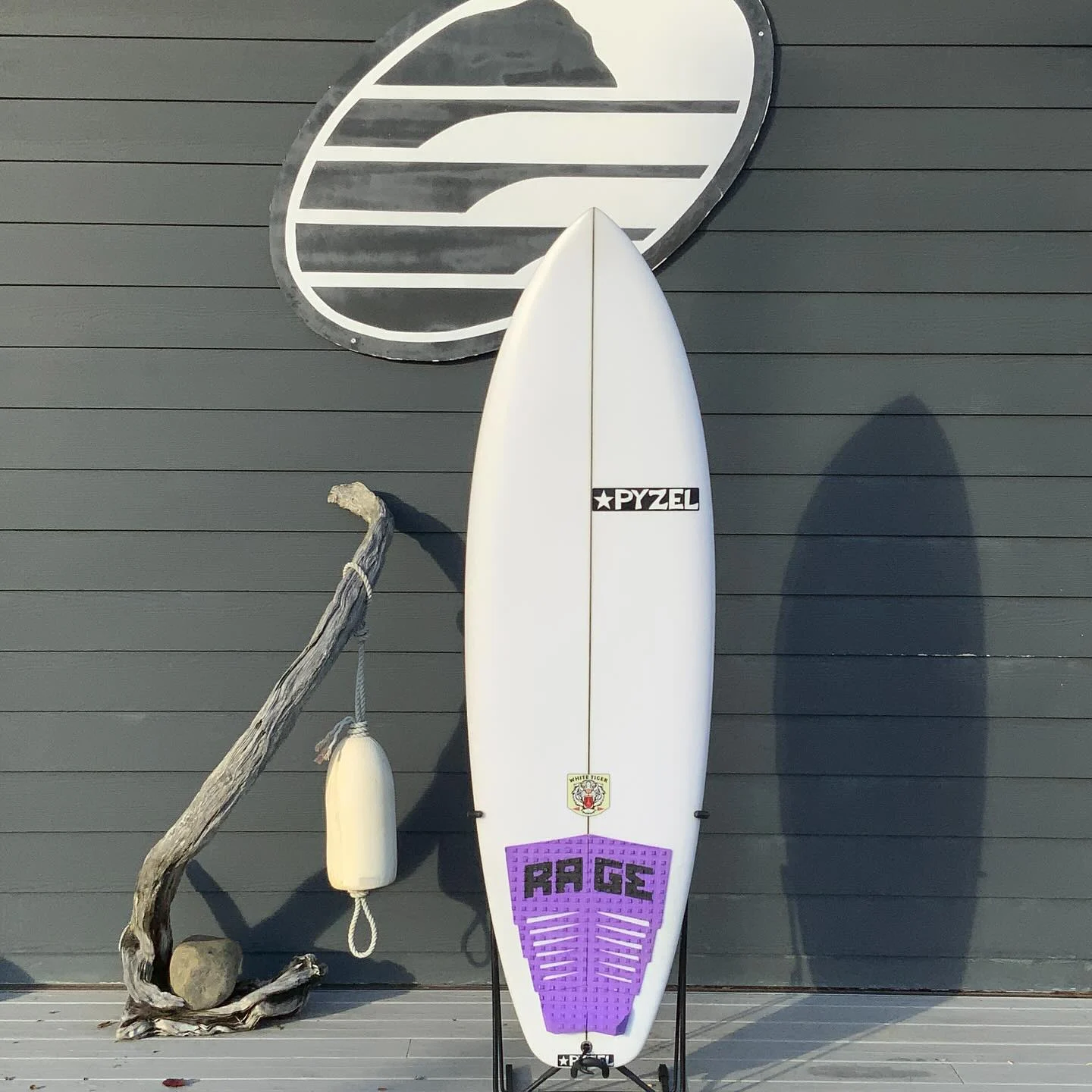 Pyzel White Tiger 5'9 × 20 ¼ × 2 11/16 Surfboard • USED