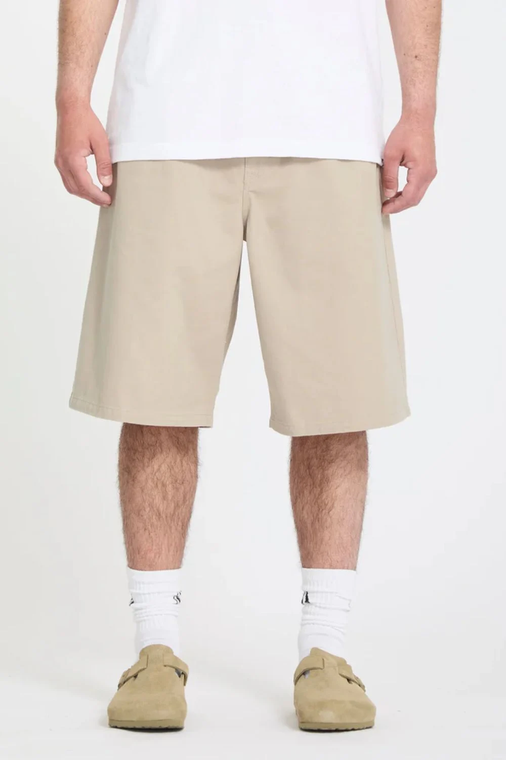 VOLCOM - CHILLOW PLEAT CHINO SHORT - LIGHT KHAKI